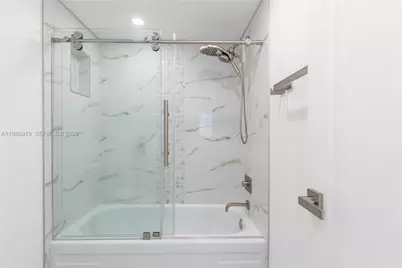 2201 S Ocean Dr #902, Hollywood, FL 33019 - Photo 27