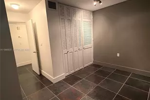 1631 NE 114th St, Miami, FL 33181 - Photo 7