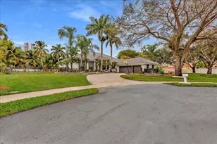 13801 Alexandria Ct, Davie, FL 33325 - Photo 41