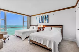 6801 Collins Ave, Miami Beach, FL 33141 - Photo 11