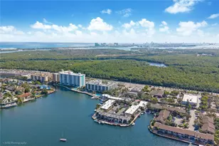 16479 NE 27th Pl, North Miami Beach, FL 33160 - Photo 21