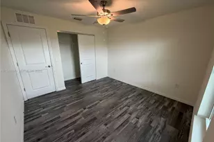 3223 NE 14th Ave, Cape Coral, FL 33909 - Photo 11