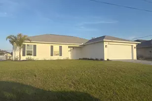 3223 NE 14th Ave, Cape Coral, FL 33909 - Photo 1