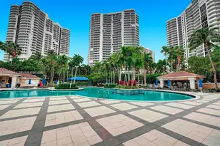 21205 NE 37th Ave, Aventura, FL 33180 - Photo 49