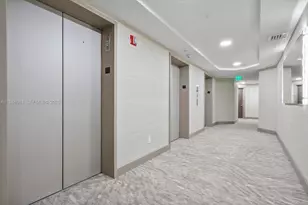 21205 NE 37th Ave, Aventura, FL 33180 - Photo 31