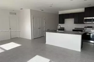 2027 Churchill Ave N, Lehigh Acres, FL 33971 - Photo 7