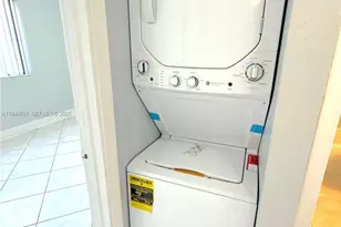 152 NW 60th Ave, Margate, FL 33063 - Photo 7