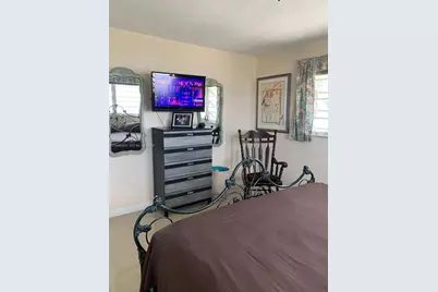 16801 NE 13th Ave #301, Miami, FL 33162 - Photo 11