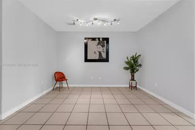 5400 NW 107th Ave #401, Doral, FL 33178 - Photo 9