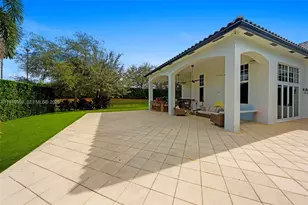 12401 N Stonebrook Cir, Davie, FL 33330 - Photo 55