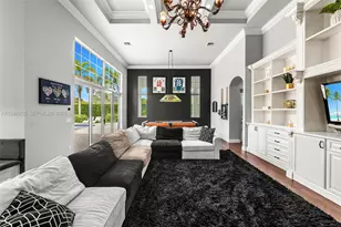 12401 N Stonebrook Cir, Davie, FL 33330 - Photo 9