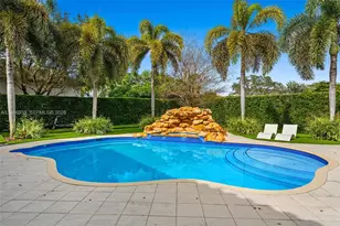 12401 N Stonebrook Cir, Davie, FL 33330 - Photo 47
