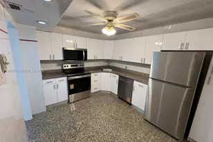 2750 NE 183rd St, Aventura, FL 33160 - Photo 3