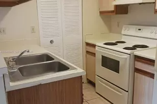 1239 SW 46th Ave, Pompano Beach, FL 33069 - Photo 15