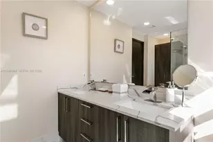 1564 Yellowheart Way, Hollywood, FL 33019 - Photo 31