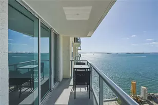 1155 Brickell Bay Dr, Miami, FL 33131 - Photo 1