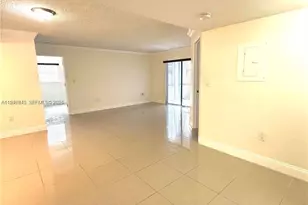 919 NE 199th St, Miami, FL 33179 - Photo 1