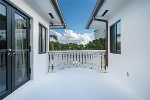 3400 NE 164th St, Eastern Shores, FL 33160 - Photo 21