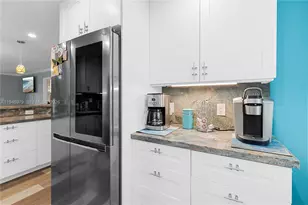 7684 NW 18th St, Margate, FL 33063 - Photo 5
