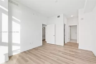 101 Diplomat Pkwy, Hallandale Beach, FL 33009 - Photo 21