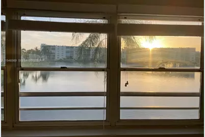 121 SE 3rd Ave #201, Dania Beach, FL 33004 - Photo 33