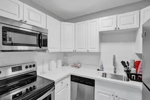 3970 NW 31st Terrace, Lauderdale Lakes, FL 33309 - Photo 5