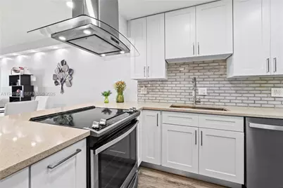 2661 S Course Dr #510, Pompano Beach, FL 33069 - Photo 5