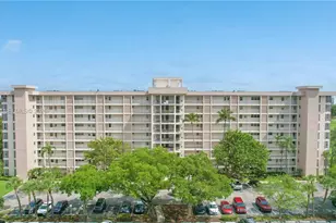 2661 S Course Dr, Pompano Beach, FL 33069 - Photo 41