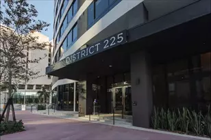 225 N Miami Ave, Miami, FL 33128 - Photo 5