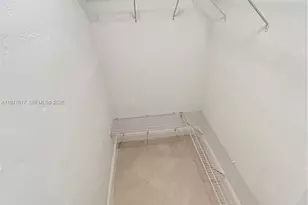 2880 Pine Tree Dr, Miami Beach, FL 33140 - Photo 9