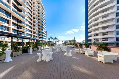 5225 Collins Ave #PH8, Miami Beach, FL 33140 - Photo 57