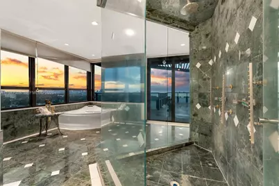 5225 Collins Ave #PH8, Miami Beach, FL 33140 - Photo 35