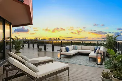 5225 Collins Ave #PH8, Miami Beach, FL 33140 - Photo 3
