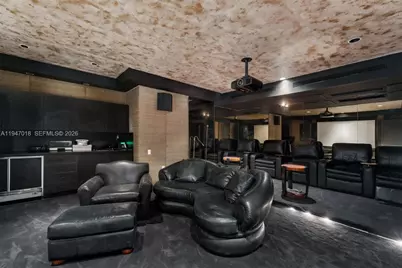 5225 Collins Ave #PH8, Miami Beach, FL 33140 - Photo 39