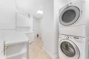 5225 Collins Ave, Miami Beach, FL 33140 - Photo 41
