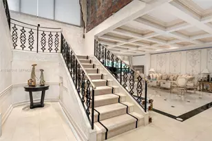 5225 Collins Ave, Miami Beach, FL 33140 - Photo 3