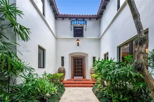 56 S Hibiscus Dr, Miami Beach, FL 33139 - Photo 9