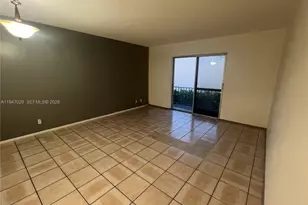 9203 NW 38th Dr, Coral Springs, FL 33065 - Photo 15