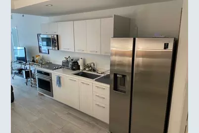 55 SW 9th St #3209, Miami, FL 33130 - Photo 3