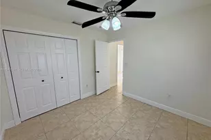 10019 SW 222nd St, Cutler Bay, FL 33190 - Photo 11