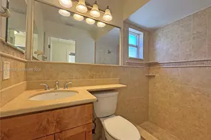 10019 SW 222nd St, Cutler Bay, FL 33190 - Photo 7