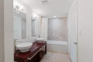 350 S Miami Ave, Miami, FL 33130 - Photo 17