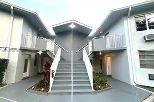 1701 NE Miami Gardens Dr, Miami, FL 33179 - Photo 11