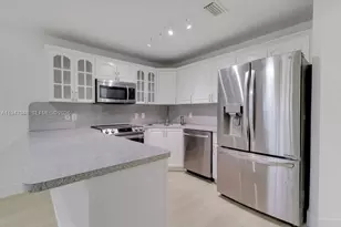 8725 SW 158th Pl, Miami, FL 33193 - Photo 15