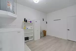 8725 SW 158th Pl, Miami, FL 33193 - Photo 41