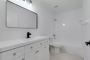 8725 SW 158th Pl, Miami, FL 33193 - Photo 29