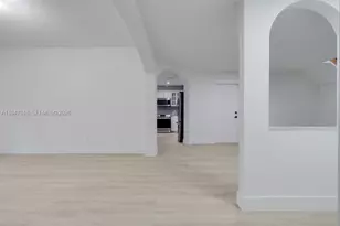 8725 SW 158th Pl, Miami, FL 33193 - Photo 7