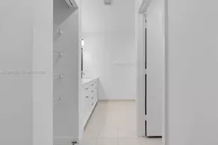 8725 SW 158th Pl, Miami, FL 33193 - Photo 19