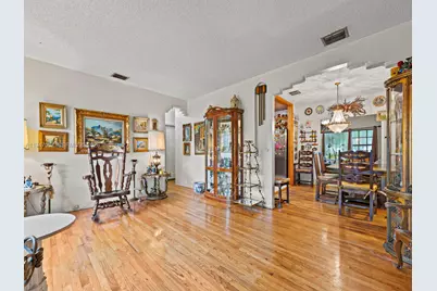 2830 SW 17th St, Miami, FL 33145 - Photo 7