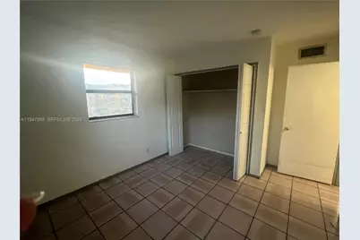 9203 NW 38th Dr #12, Coral Springs, FL 33065 - Photo 9